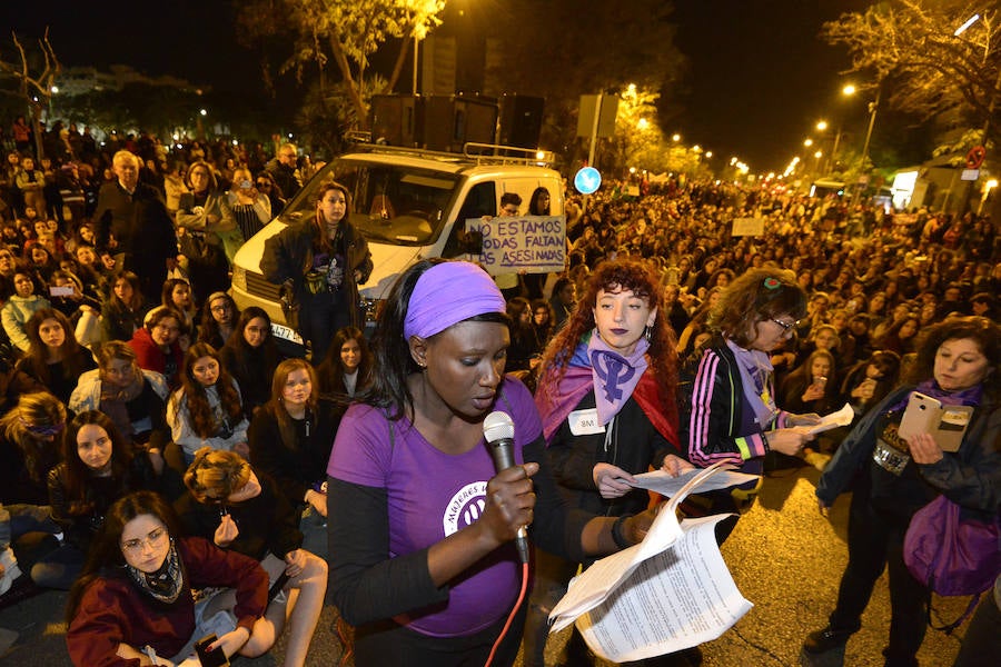 La gran marcha por en el Día Internacional de la Mujer arranca en el centro de Murcia con el recuerdo de la jornada histórica vivida hace ahora un año