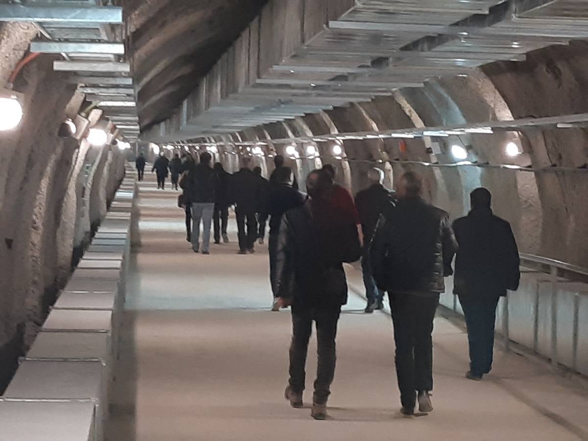 Decenas de vecinos participaron ayer en un simulacro de accidente ferroviario