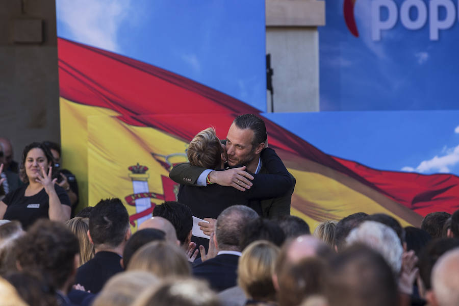 «No van a encontrar aquí a un partido retrógrado, que penaliza ni que legisla en contra de la mayoría ni que divide a los españoles», asegura el líder del PP en una convención nacional del partido sobre familia e igualdad