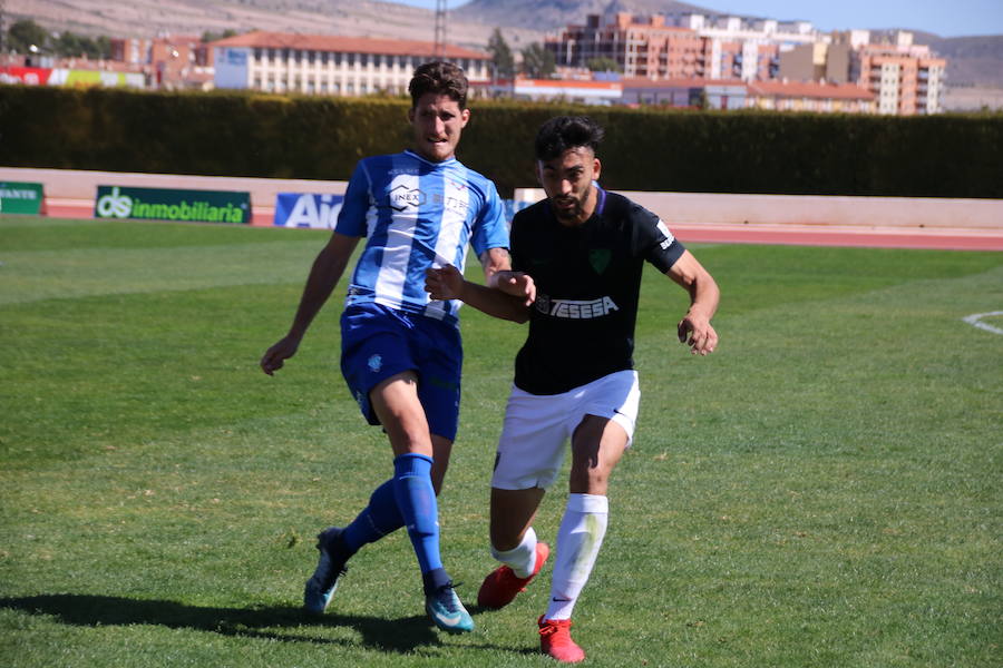 Empate de los de Pontes ante el colista en un partido en el que los locales fueron superiores, pero no tuvieron acierto de cara a la portería rival