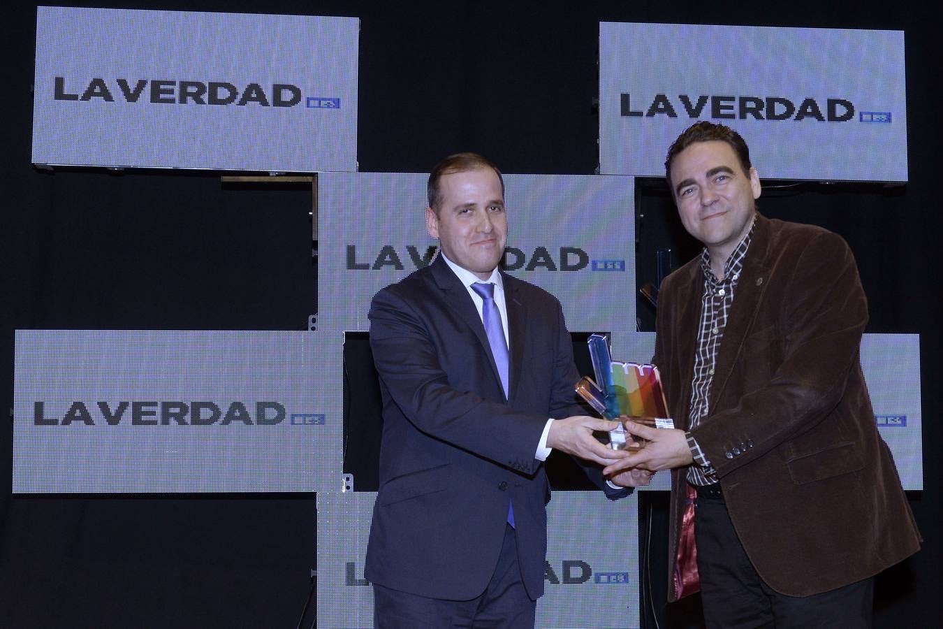 Los Premios Web de laverdad.es cerraron este jueves por la noche su XI edición en un acto en el Auditorio Víctor Villegas de Murcia conducido por el actor y humorista Alex O'Dogherty