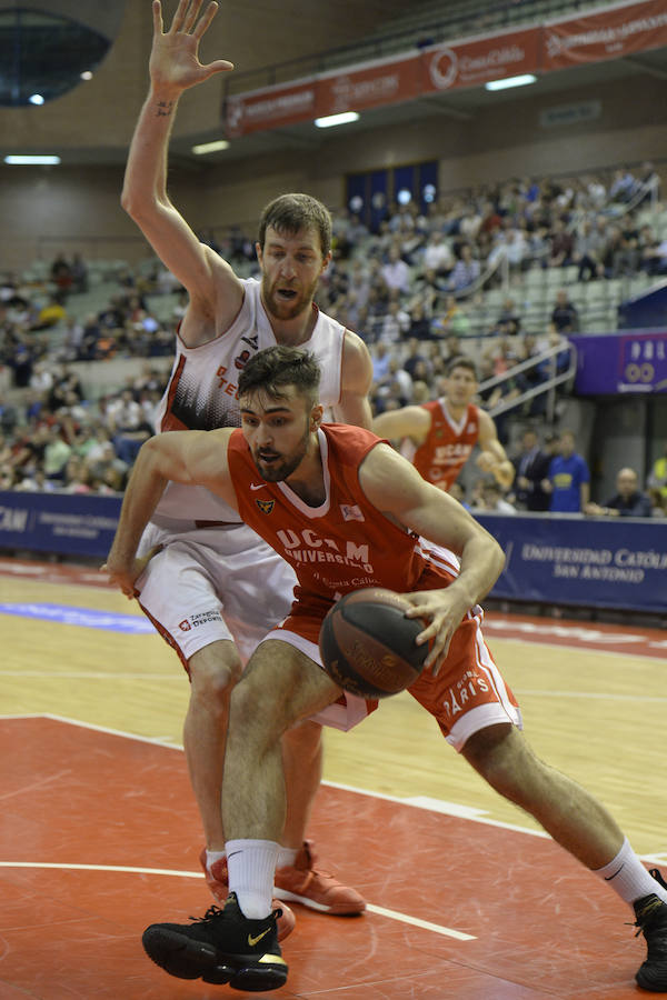 El equipo universitario sale de las posiciones de descenso, empatado con Breogán a siete victorias