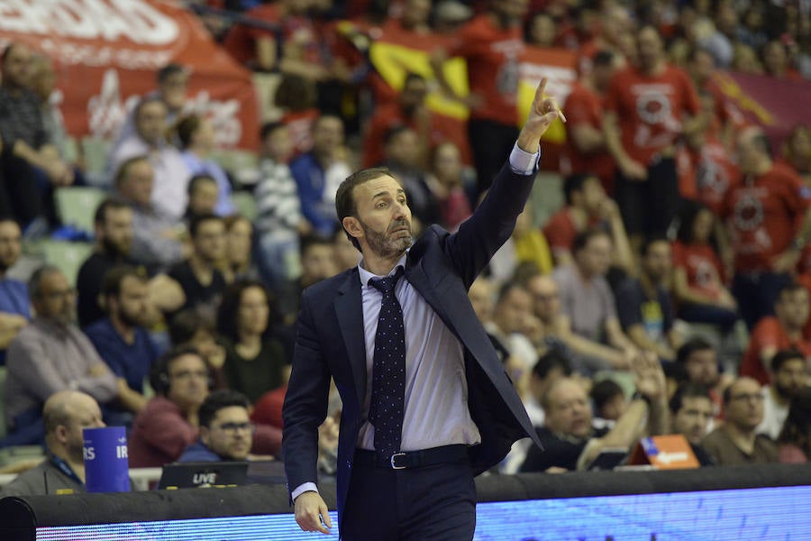 El equipo universitario sale de las posiciones de descenso, empatado con Breogán a siete victorias