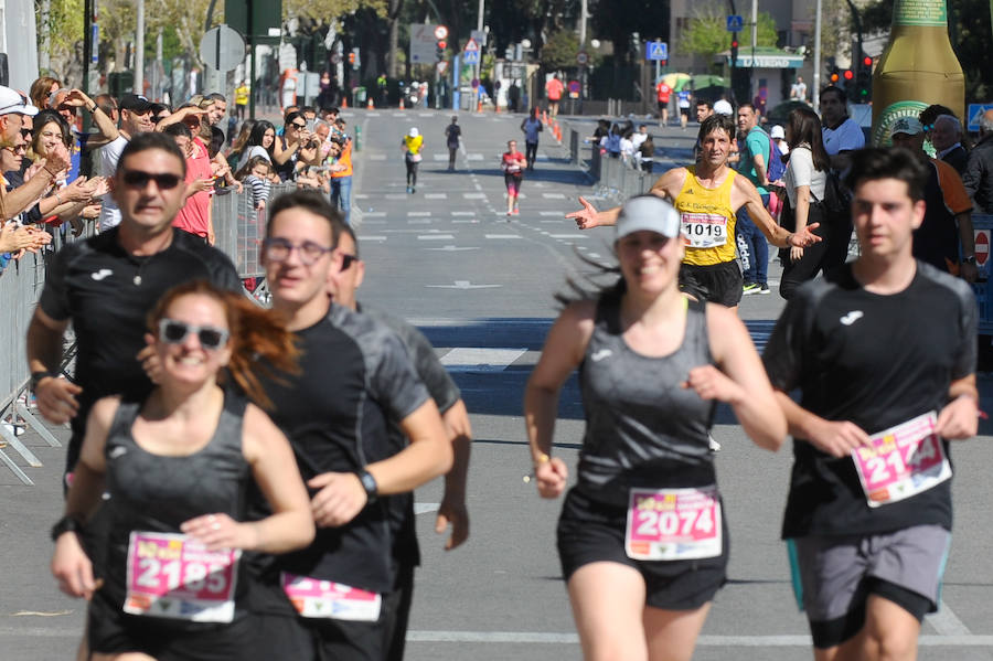 Andrés Mico consigue la victoria en 1 hora y 9 minutos, mientras que Inma Pérez hace una marca de 1 hora y 26 minutos y se lleva la prueba femenina