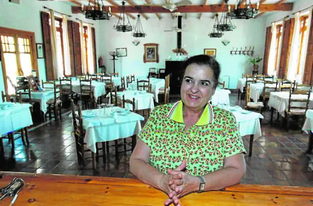 Pilar Juárez, en su restaurante María Zapata, en el año 2002. 