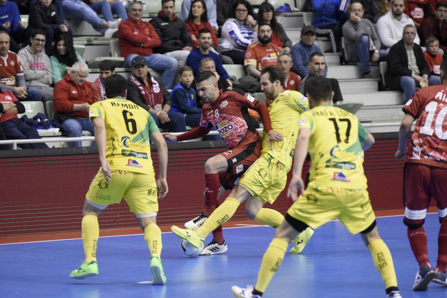 Los murcianos acumulan 18 partidos sin perder mientras que los jienenses ven como se termina su buena dinámica de cuatro encuentros consecutivos haciéndose con el triunfo