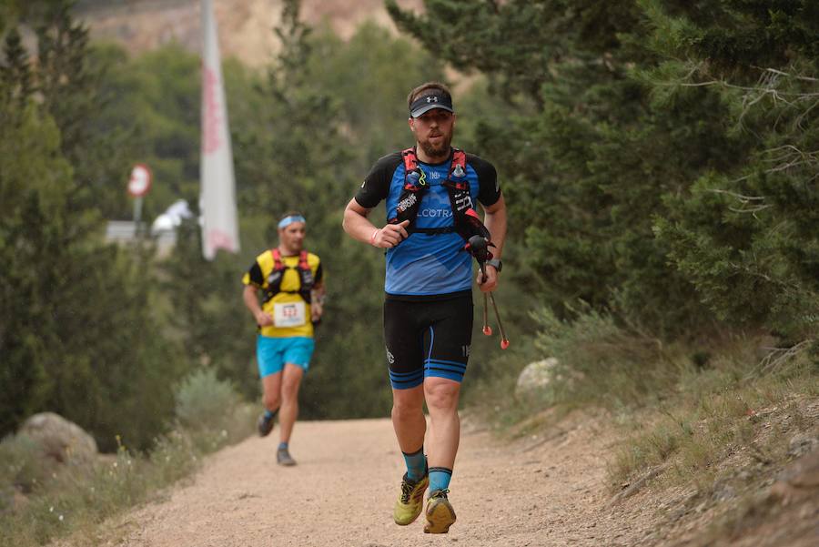 El corredor marroquí asentado en la Region es el más rápido en la prueba de trail running, seguido por el catalán Andreu Simón y el cántabro Borja Fernández