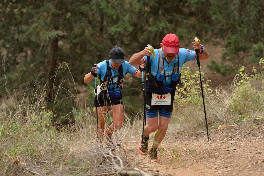 El corredor marroquí asentado en la Region es el más rápido en la prueba de trail running, seguido por el catalán Andreu Simón y el cántabro Borja Fernández