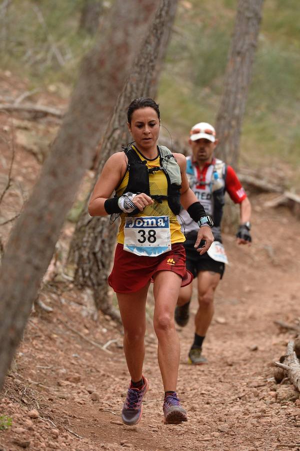 El corredor marroquí asentado en la Region es el más rápido en la prueba de trail running, seguido por el catalán Andreu Simón y el cántabro Borja Fernández