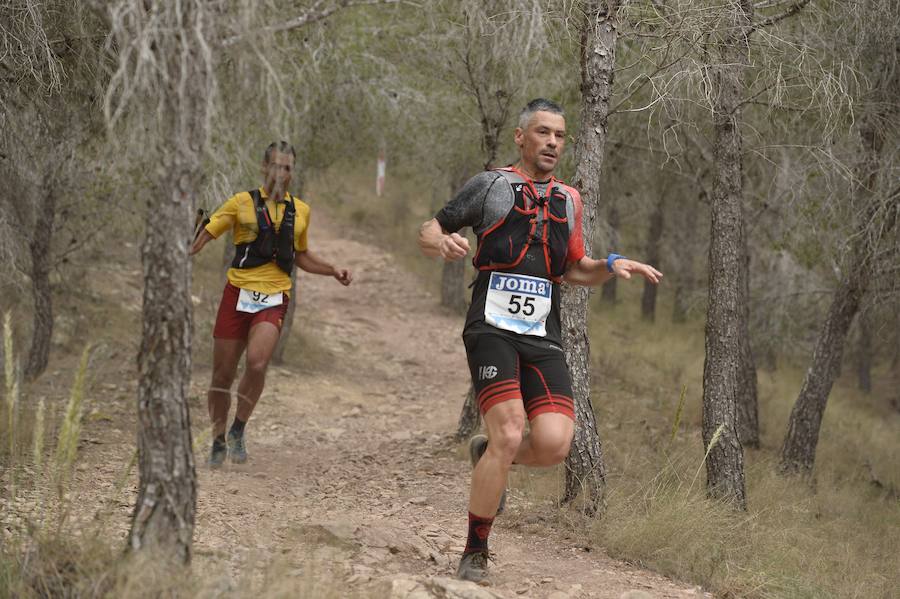 El corredor marroquí asentado en la Region es el más rápido en la prueba de trail running, seguido por el catalán Andreu Simón y el cántabro Borja Fernández