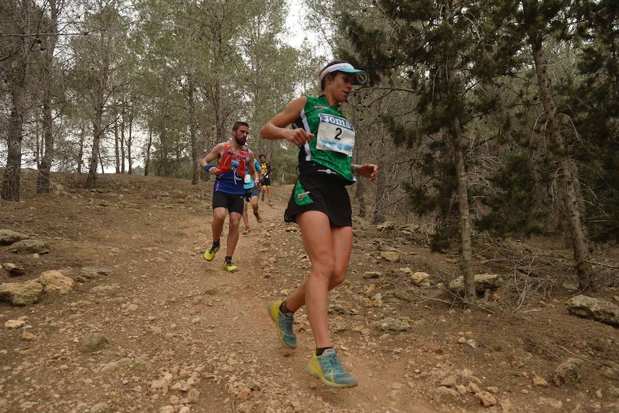 El corredor marroquí asentado en la Region es el más rápido en la prueba de trail running, seguido por el catalán Andreu Simón y el cántabro Borja Fernández