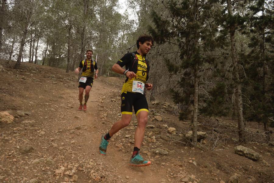 El corredor marroquí asentado en la Region es el más rápido en la prueba de trail running, seguido por el catalán Andreu Simón y el cántabro Borja Fernández