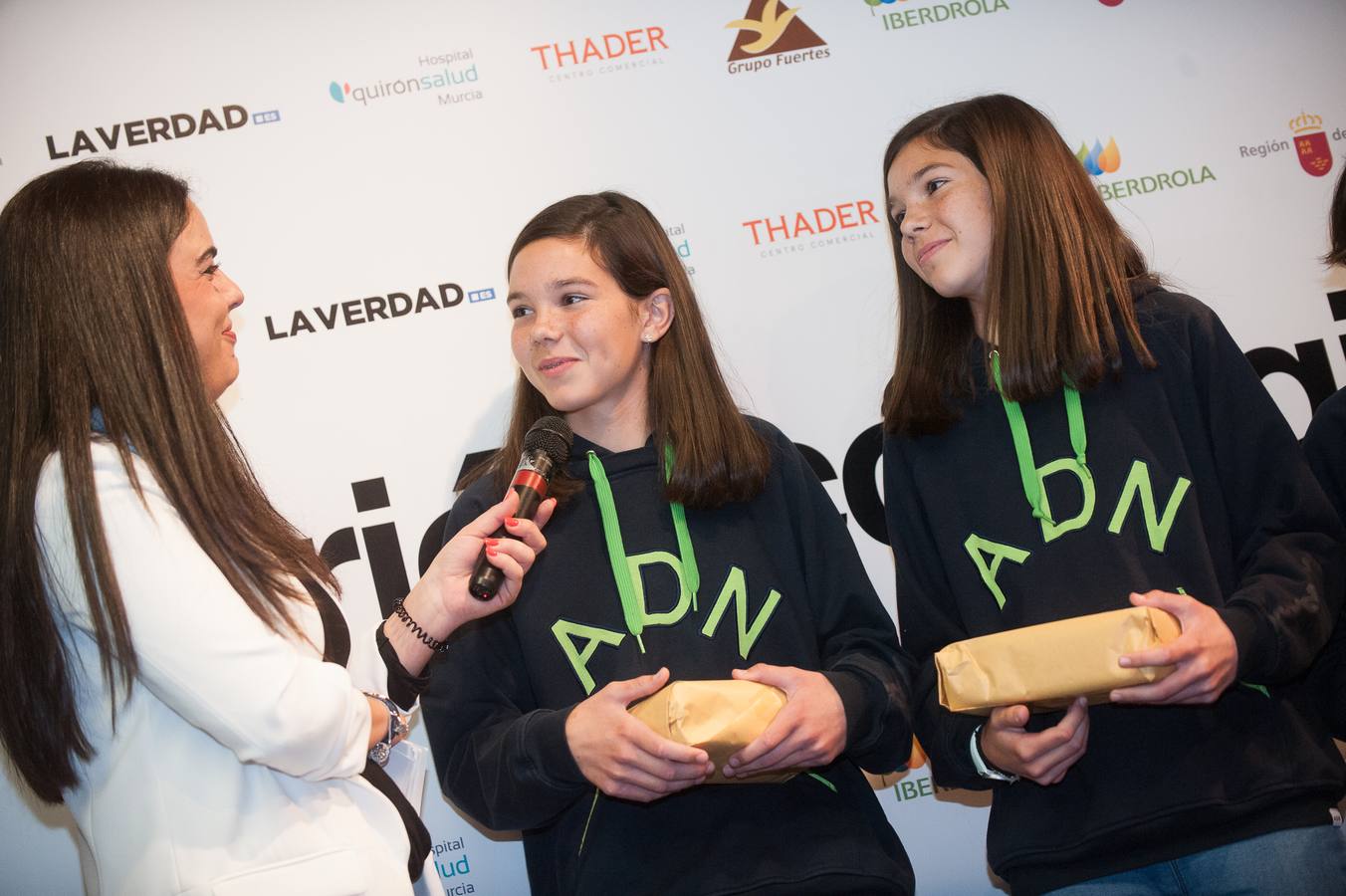 Los grupos Cazanoticias 3.0, Los Metamórficos, Weare2, Chiripifláuticos, Los Periodistas sin Fronteras y Diario IP, ganadores de la décima edición del concurso escolar 'Mi Periódico Digital'