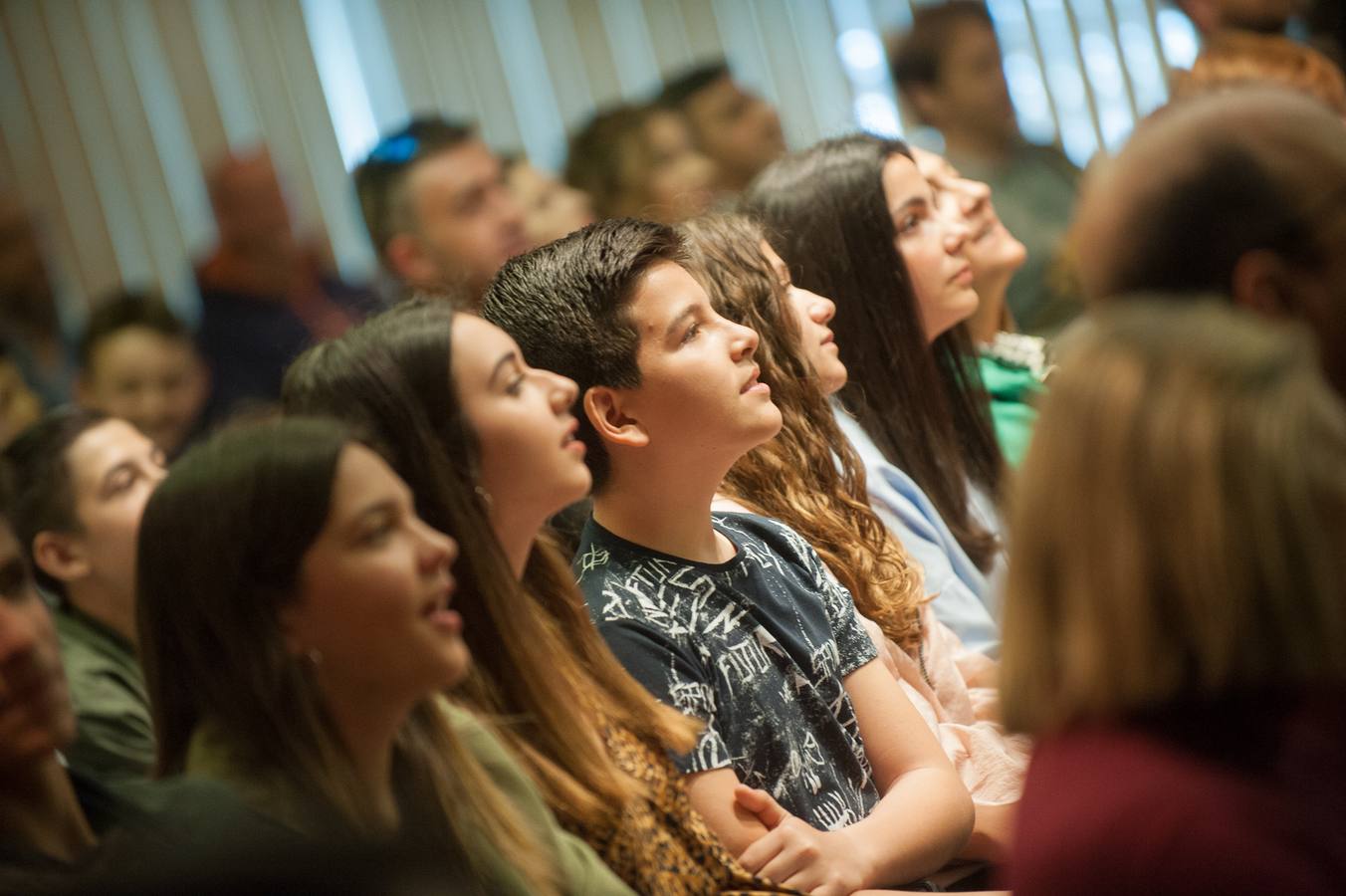 Los grupos Cazanoticias 3.0, Los Metamórficos, Weare2, Chiripifláuticos, Los Periodistas sin Fronteras y Diario IP, ganadores de la décima edición del concurso escolar 'Mi Periódico Digital'