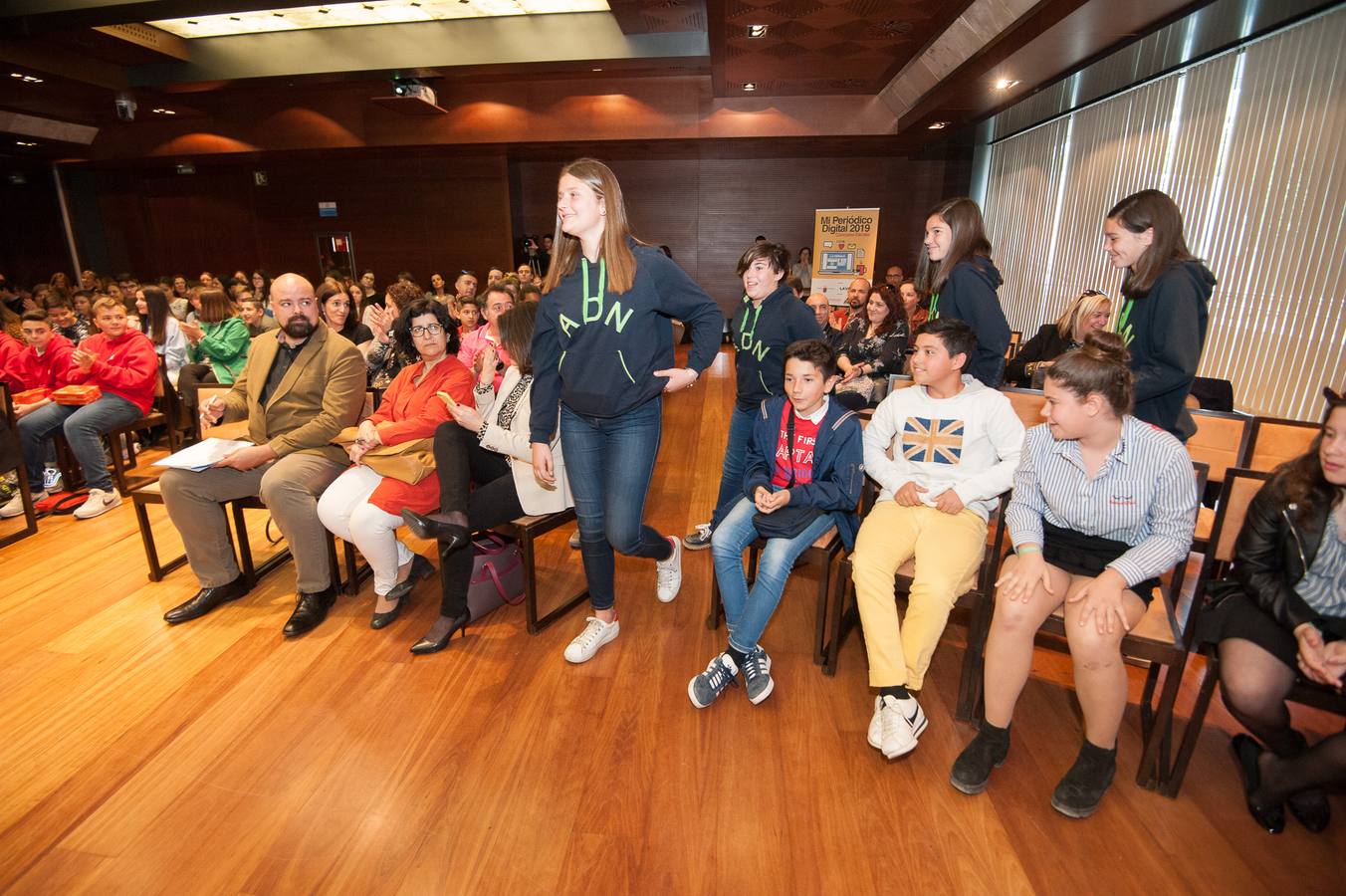 Los grupos Cazanoticias 3.0, Los Metamórficos, Weare2, Chiripifláuticos, Los Periodistas sin Fronteras y Diario IP, ganadores de la décima edición del concurso escolar 'Mi Periódico Digital'