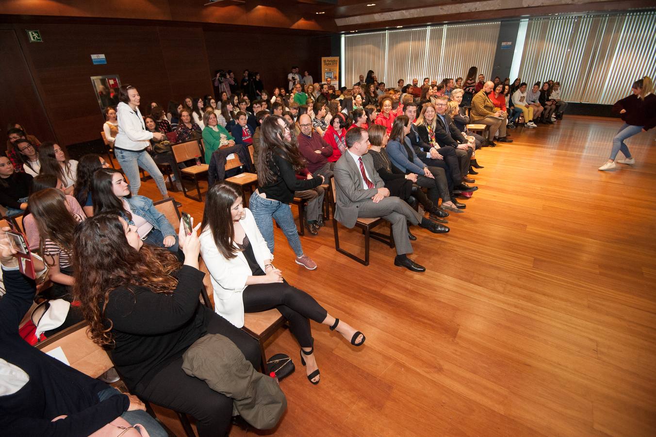 Los grupos Cazanoticias 3.0, Los Metamórficos, Weare2, Chiripifláuticos, Los Periodistas sin Fronteras y Diario IP, ganadores de la décima edición del concurso escolar 'Mi Periódico Digital'