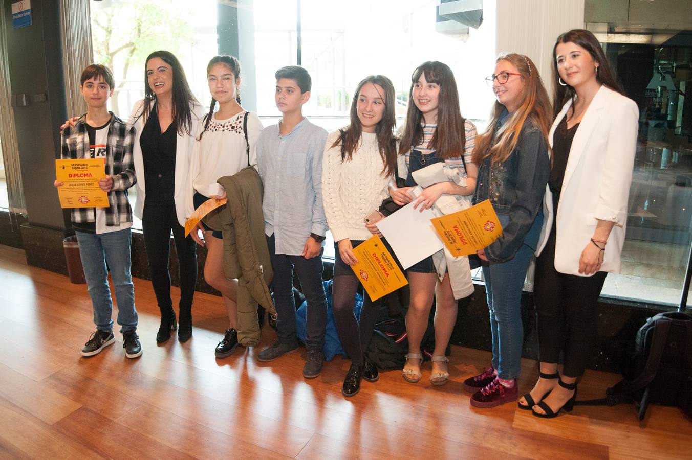 Los grupos Cazanoticias 3.0, Los Metamórficos, Weare2, Chiripifláuticos, Los Periodistas sin Fronteras y Diario IP, ganadores de la décima edición del concurso escolar 'Mi Periódico Digital'