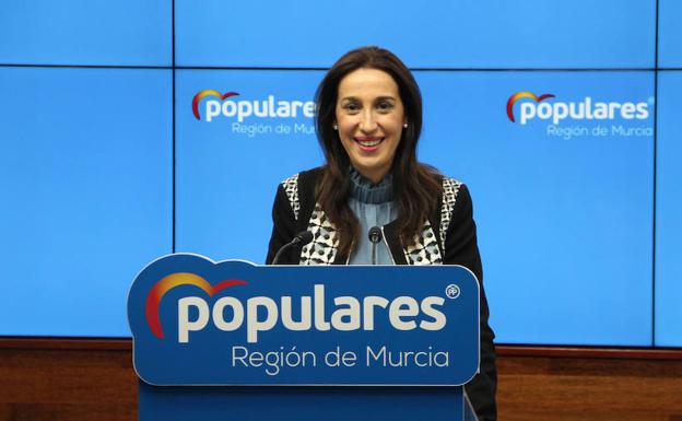 La portavoz regional del PP, Nuria Fuentes.