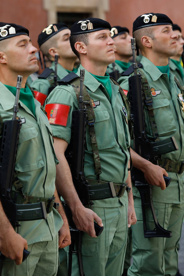 El acto estuvo presidido por el teniente general Jefe de la Fuerza Terrestre del Ejército de Tierra, Juan Gómez de Salazar Mínguez, actuando como Madrina la directora de la Orquesta Sinfónica de la Región de Murcia, Virginia Martínez Fernández