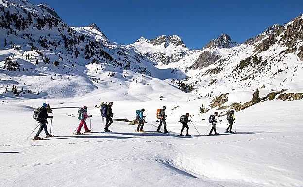 En Nuevos Pirineos la nieve todavía se mantiene en un gran estado