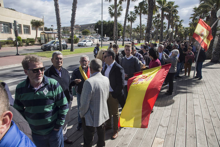 El secretario general del partido avisa a PP y Cs de que su partido «se opondrá a cualquier normativa» autonómica que introduzca «la ideología de género y la falsa memoria histórica»