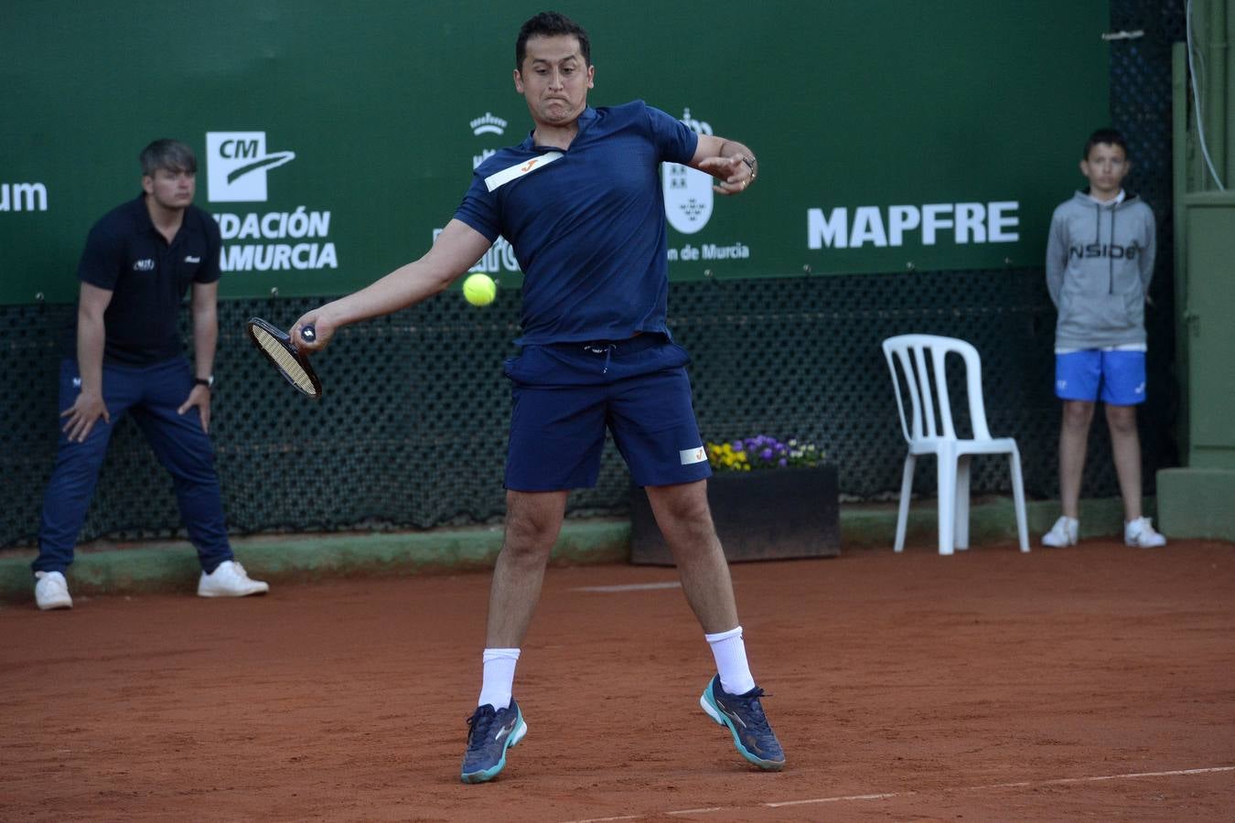 El tenista ilicitano Mario Vilella se impone al murciano en la segunda jornada de la ATP Challenger Murcia Open