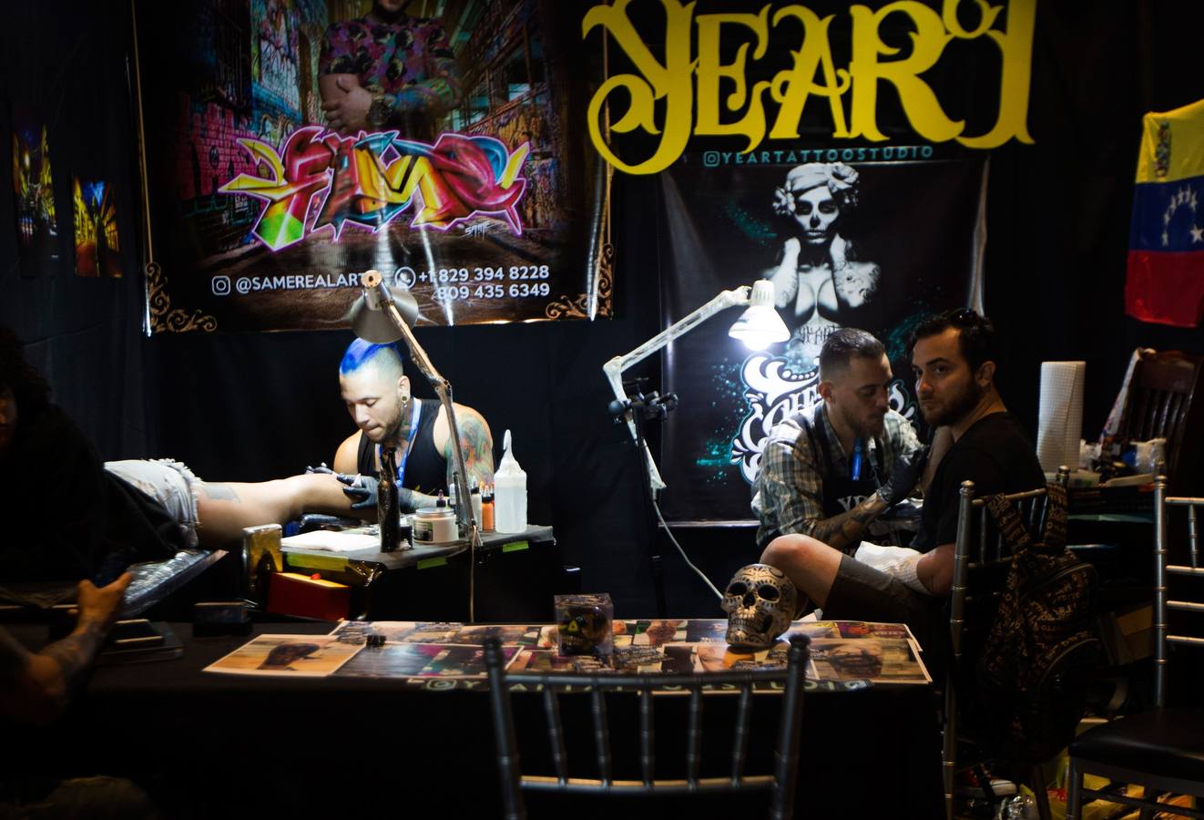 Más de 60 expositores nacionales e internacionales participan en Expo Tattoo 2019, la primera feria dedicada al tatuaje que se lleva a cabo en República Dominicana.