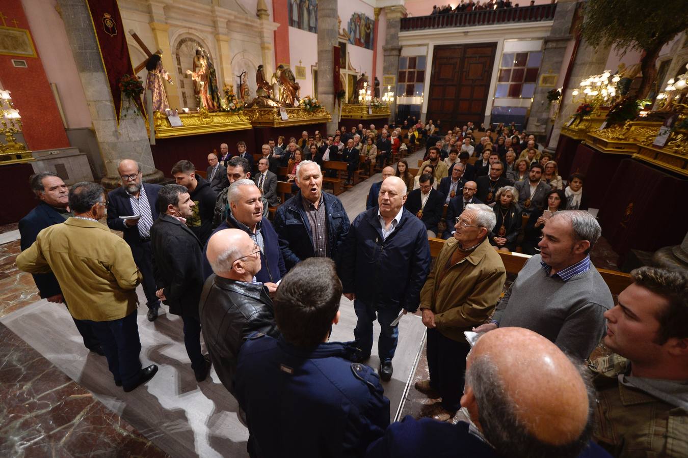 La Cofradía del Santísimo Cristo del Perdón recuperó este martes una antigua tradición que no se celebraba desde hace ocho décadas