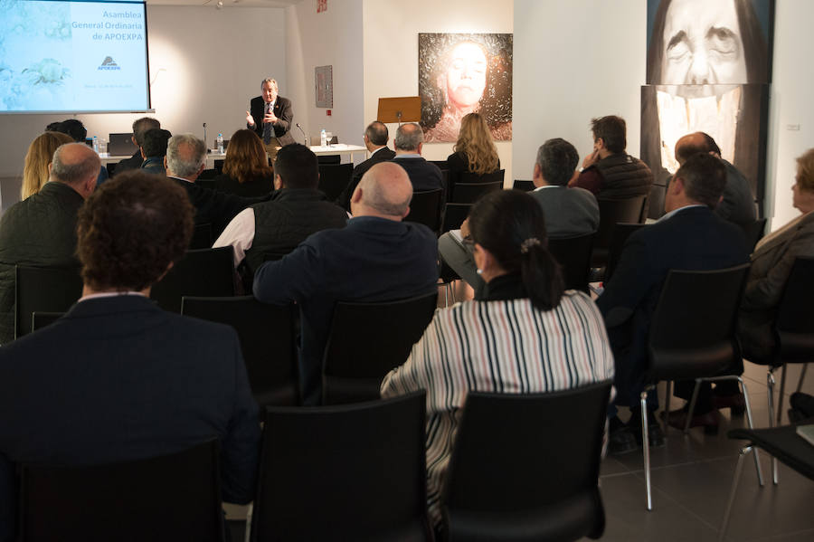 La Región de Murcia contará con la primera organización nacional de productores de fruta con la unión de Apoexpa y Fecoam, según se informó en el cónclave, celebrado en el Museo Pedro Cano de Blanca