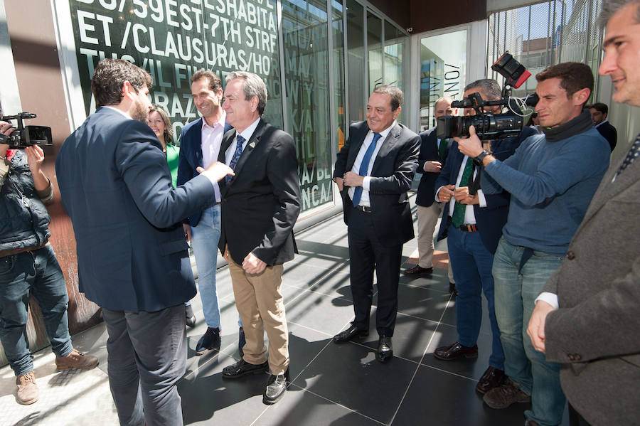 La Región de Murcia contará con la primera organización nacional de productores de fruta con la unión de Apoexpa y Fecoam, según se informó en el cónclave, celebrado en el Museo Pedro Cano de Blanca