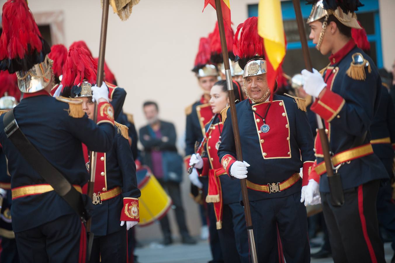 El paso de La Flagelación celebró su 25 aniversario en un desfile que cuajó de espectadores las calles más nazarenas