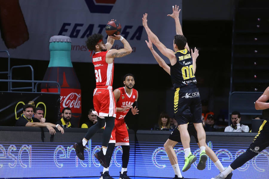 Los de Sito Alonso se complican más su situación en la clasificación; esperan, de nuevo, otra derrota del Breogán para no meterse otra vez en los puestos de descenso