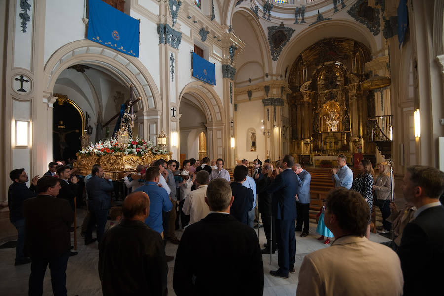 Este domingo se realizó la bendición de Las Palmas en multitud de iglesias murcianas y en la capital se trasladó el Gran Poder al convento de las Capuchinas