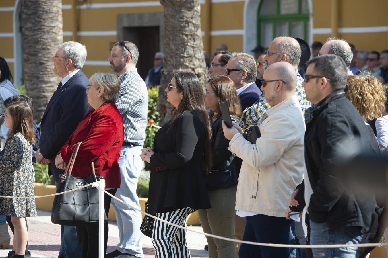 El Tercio de Levante constituye su escolta con soldados voluntarios que creen un privilegio acompañar a San Pedro y a la Virgen de la Soledad en la Semana Santa de Cartagena