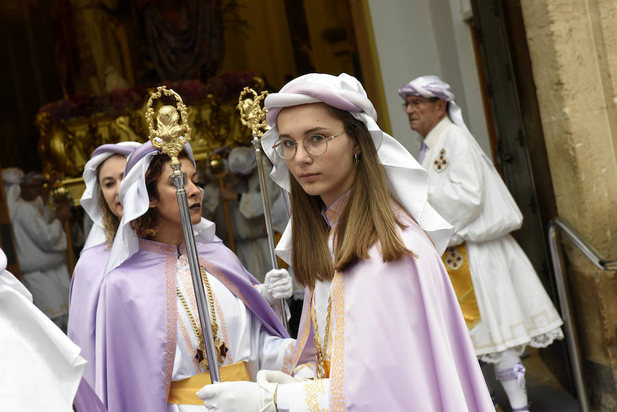 La procesión que pone fin a la Semana Santa murciana ha podido vencer a la previsión de lluvias, aunque ha tenido que retirarse antes de lo previsto