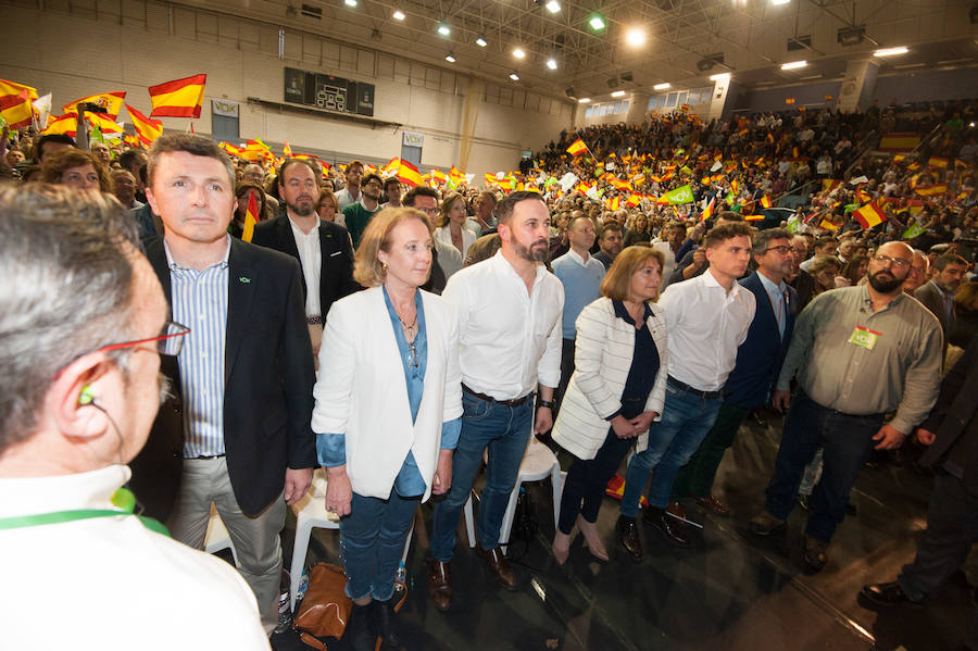 El presidente del partido vaticinó este domingo en Murcia que el día después de las elecciones generales «van a cerrar» muchas empresas de encuestas
