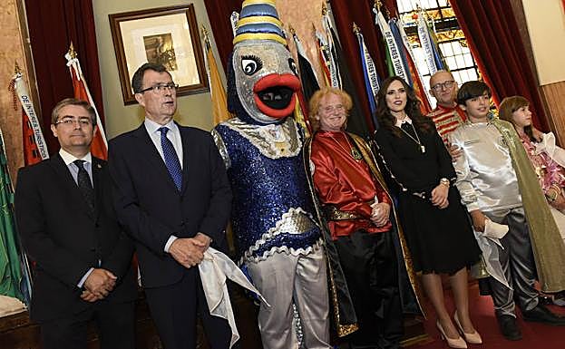 Presentación de los cargos honoríficos del Entierro de la Sardina, este miércoles.