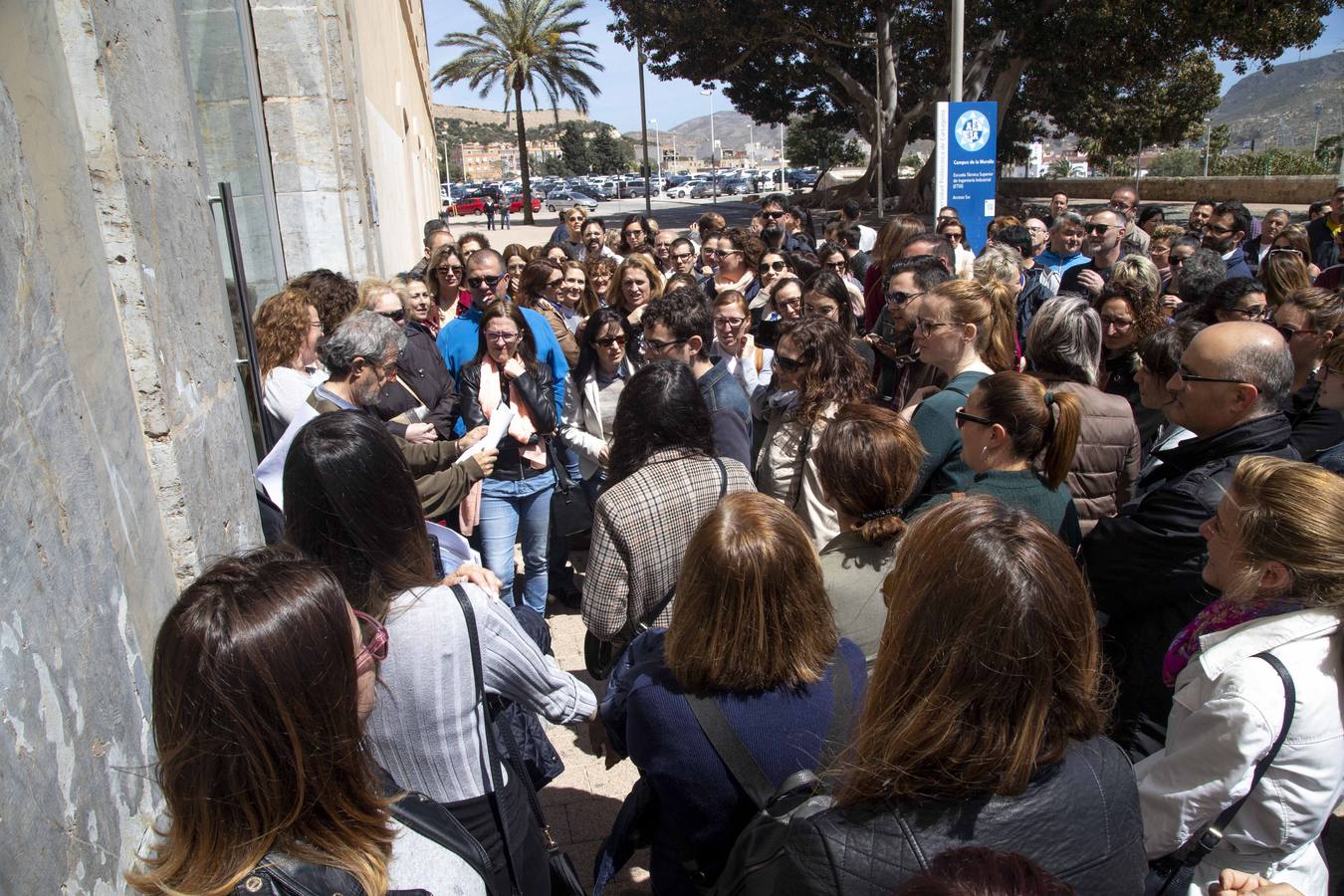 Hay 55 categorías en las que el Ayuntamiento quiere transformar en estables los puestos, que ahora están ocupados por interinos 