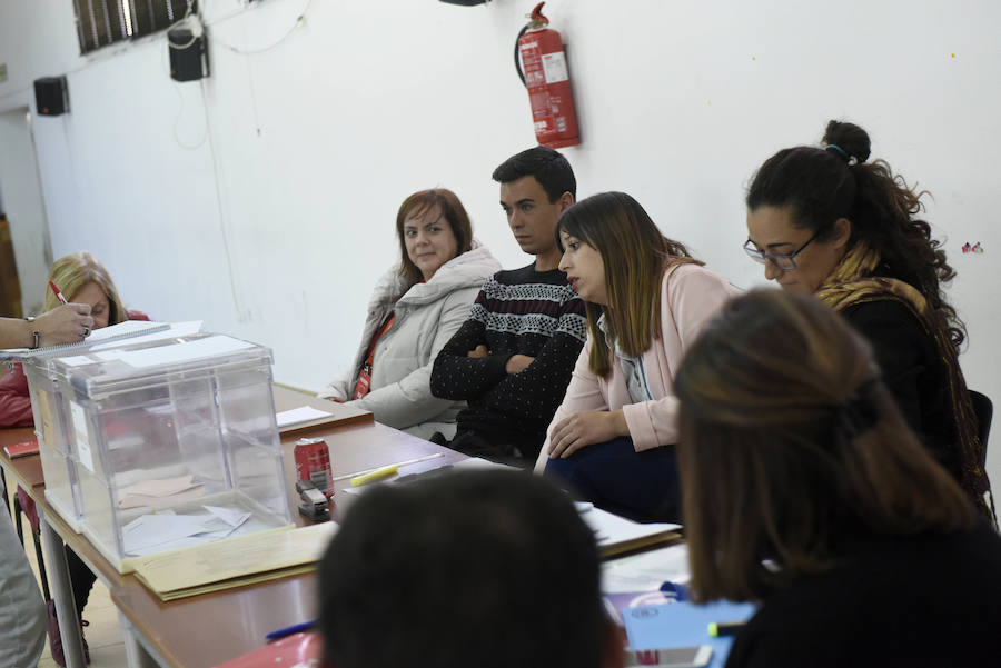 Los habitantes de Benizar, Otos, Mazuza y Casa Requena han cumplido su amenaza y han decidido no votar