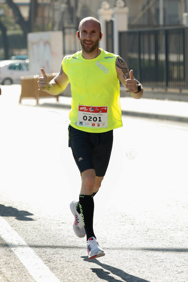 El ganador masculino completó la prueba en un tiempo de 32:19 minutos, por los 39:01 para la ganadora femenina