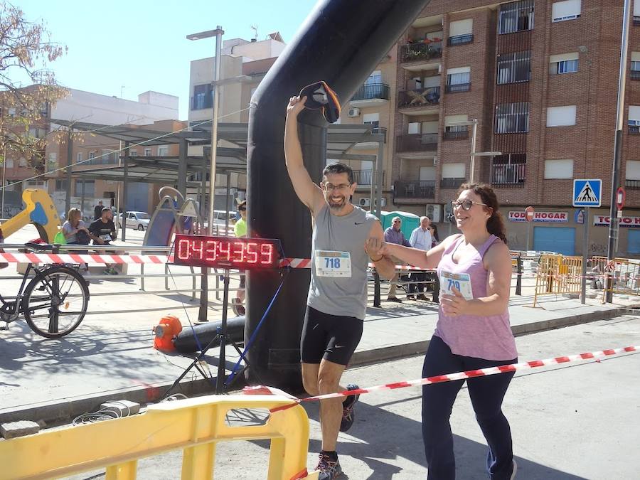 El atleta del Filippedes Moratalla se lleva la IV Carrera Solidaria Down con un tiempo de 30:46 minutos, por los 44:45 para la ganadora femenina