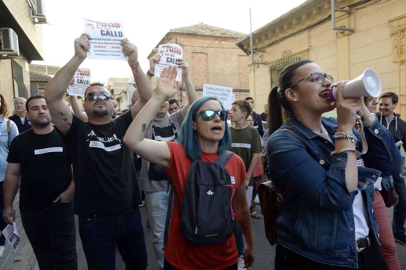 Cientos de personas salieron de sus casas para protestar ante la oleada de robos y hurtos
