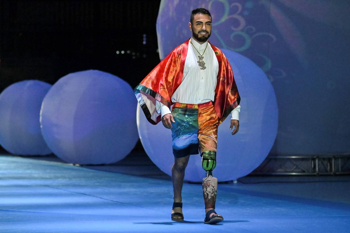 Varios modelos con discapacidad participan en la Pasarela de la Inclusión en Cali (Colombia). En este evento modelos discapacitados, comunidad LGTBI, víctimas de conflicto y comunidades afrocolombianas participan de un espacio de moda, en el que 18 diseñadores muestran colecciones haciendo énfasis en la inclusión.