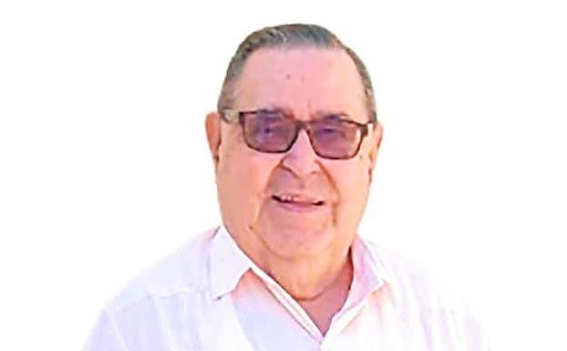 El sacerdote José Gómez García. 
