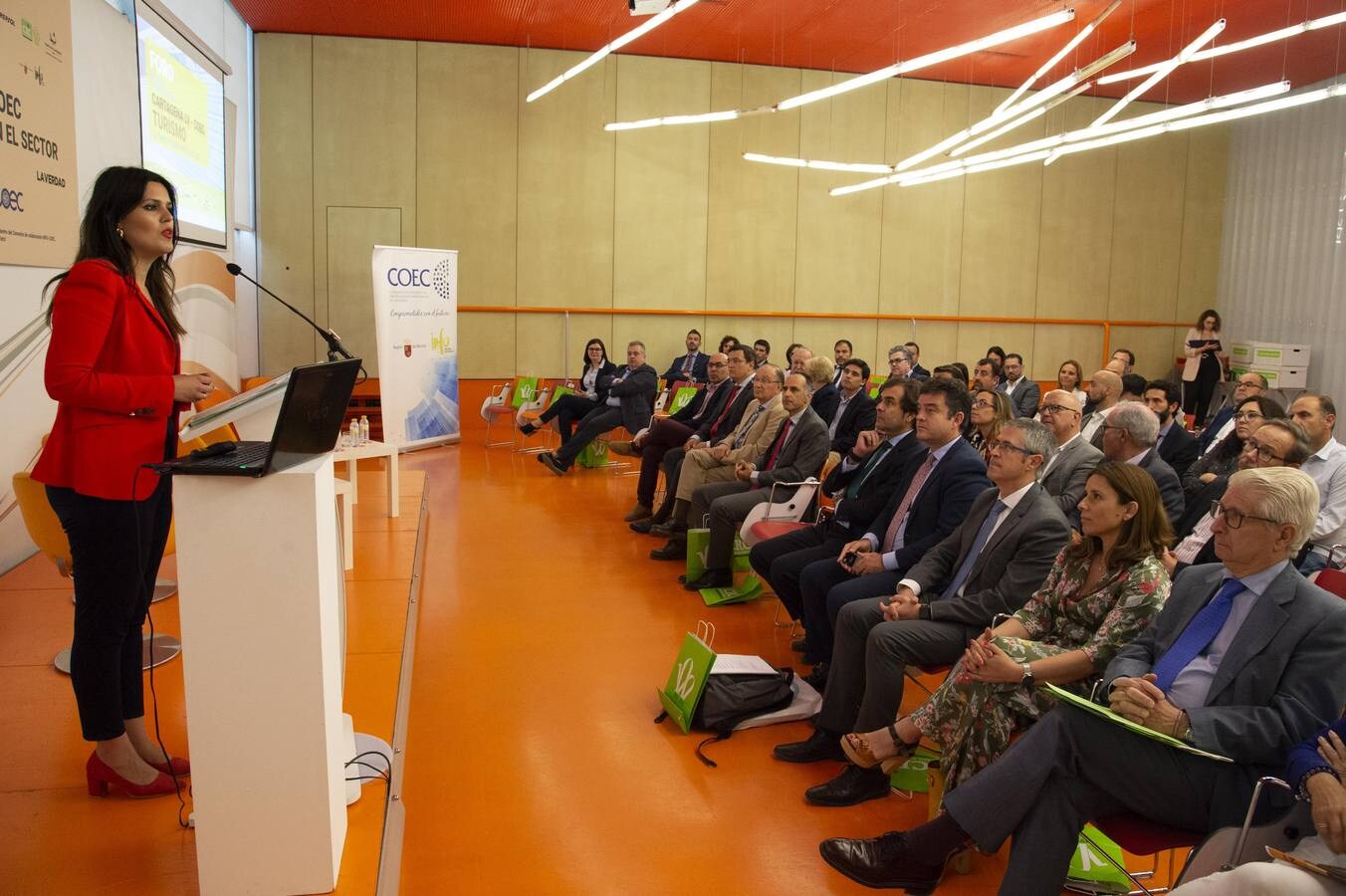 Los expertos analizanel presente y el futurodel sector en la Región como motor de desarrollo económico en el foro 'Turismo. Innovación en el sector', incluido en el ciclo de conferencias de 'La Verdad'.