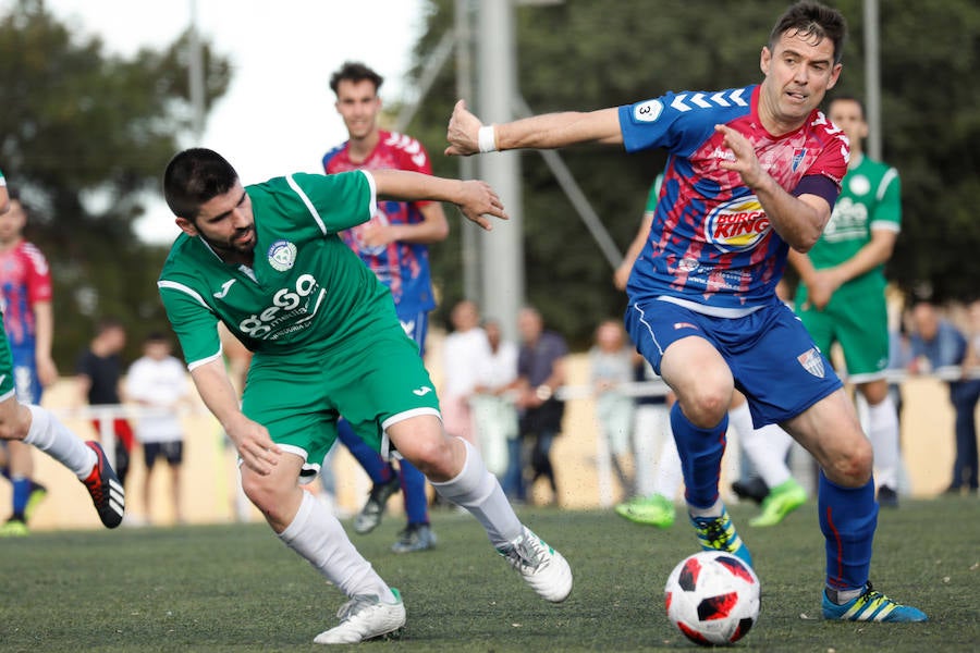 Empate sin goles en un partido con ocasiones para los dos equipos.