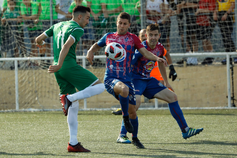 Empate sin goles en un partido con ocasiones para los dos equipos.