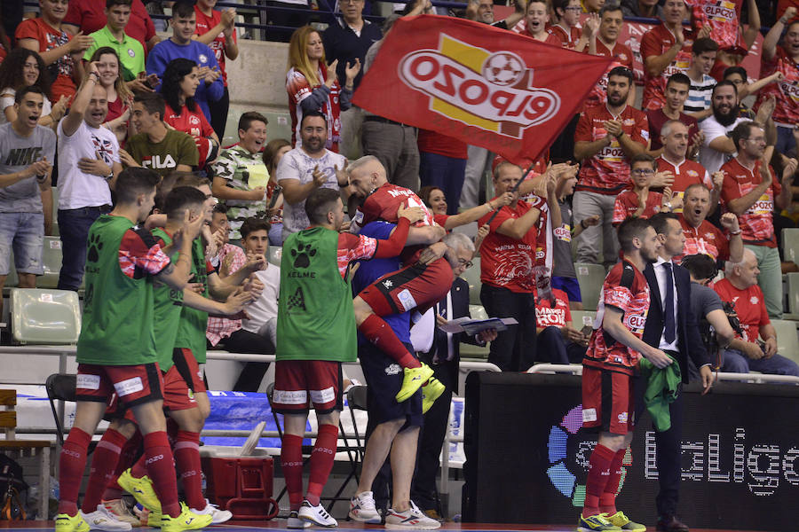 Álex y Miguelín espabilan en la prórroga a los de Giustozzi, que se quedan a una victoria de la final