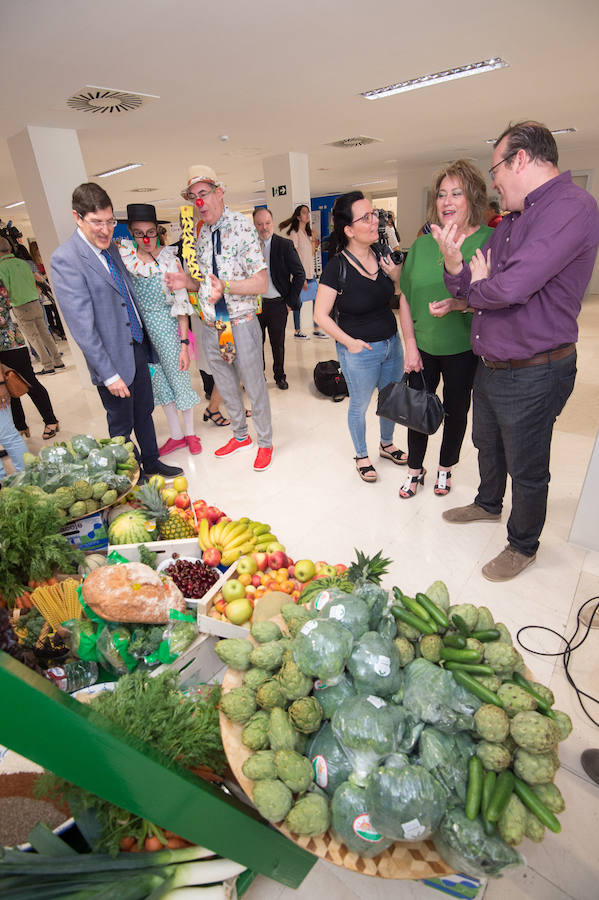 La actividad organizada por el hospital Virgen de la Arrixaca promueve diversas recomendaciones para prevenir enfermedades como la obesidad o las patologías cardiovasculares