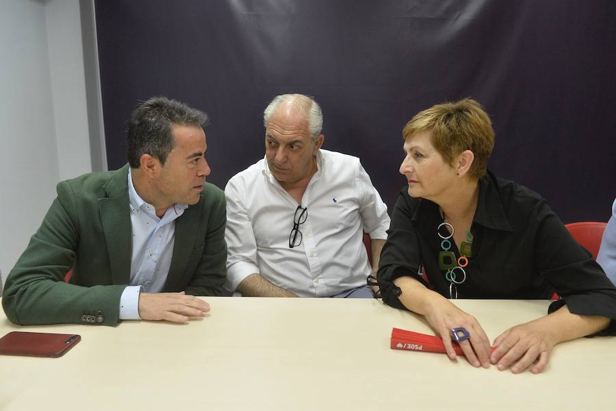 El secretario general del PSRM muestra su voluntad de iniciar de inmediato las reuniones «con luz y taquígrafos» e invita a los líderes nacionales de Ciudadanos a que visiten la Región «para que vean 155 razones para el cambio»